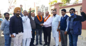 मेयर पन्ना लाल भाटिया ने वार्ड 3 में चल रहे विकास कार्यों का किया दौरा