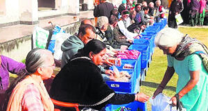 संकल्प सेवा संस्था ने किया जरूरतमंद परिवारों को राशन वितरित