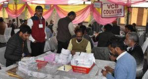 चुनावी प्रक्रिया को सफल बनाने में जिला प्रशासन गंभीर: अपनीत रियात