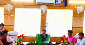 एडीसी ने मगनरेगा के अंतर्गत चल रहे कार्यों की समीक्षा की