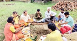 माँ बगलामुखी महायज्ञ हेतु किया भूमि पूजन