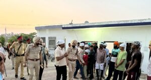 गुरुद्वारा श्री अकाल गंगा साहिब में आग लगने से श्रीगुरु ग्रंथ साहिब का एक स्वरूप तथा पांच गुटका साहिब आगनी भेंट