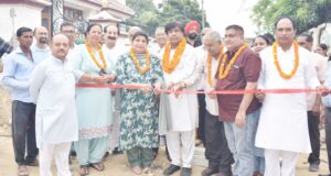 ਕੈਬਨਿਟ ਮੰਤਰੀ ਜਿੰਪਾ ਨੇ ਵਾਰਡ ਨੰਬਰ 31 ਅਤੇ 42 ’ਚ 47 ਲੱਖ ਰੁਪਏ ਦੀ ਲਾਗਤ ਨਾਲ ਸ਼ੁਰੂ ਕਰਵਾਏ ਵਿਕਾਸ ਕਾਰਜ