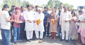 गांवों में बिना किसी रुकावट के उपलब्ध करवाई जा रही हैं आधारभूत सुविधाएं : ब्रम शंकर जिंपा