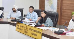 ਸੰਭਾਵੀ ਹੜ੍ਹਾਂ ਦੀ ਸਥਿਤੀ ਨਾਲ ਨਜਿੱਠਣ ਲਈ ਅਧਿਕਾਰੀ ਗੰਭੀਰਤਾ ਅਤੇ ਤਨਦੇਹੀ ਨਾਲ ਨਿਭਾਉਣ ਜ਼ਿੰਮੇਵਾਰੀ : ਕੋਮਲ ਮਿੱਤਲ