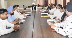 ਜ਼ਿਲ੍ਹਾ ਤੇ ਸੈਸ਼ਨ ਜੱਜ ਨੇ ਕੀਤੀ ਜ਼ਿਲ੍ਹਾ ਕਾਨੂੰਨੀ ਸੇਵਾਵਾਂ ਅਥਾਰਟੀ ਦੇ ਮੈਂਬਰਾਂ ਨਾਲ ਮੀਟਿੰਗ