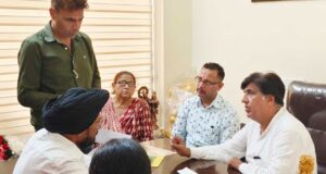 ਕੈਬਨਿਟ ਮੰਤਰੀ ਜਿੰਪਾ ਨੇ ਜਨਤਾ ਦਰਬਾਰ ’ਚ ਸੁਣੀਆਂ 250 ਲੋਕਾਂ ਦੀਆਂ ਸ਼ਿਕਾਇਤਾਂ