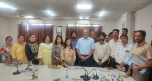 ਸਿਹਤ ਮੰਤਰੀ ਬਲਬੀਰ ਸਿੰਘ ਨੇ ਹੜ੍ਹਾਂ ਦੋਰਾਨ ਸਿਹਤ ਵਿਭਾਗ ਦੀ ਕਾਰਗੁਜਾਰੀ ਅਤੇ ਕੀਤੇ ਗਏ ਪ੍ਰਬੰਧਾਂ ਦਾ ਲਿਆ ਜਾਇਜਾ