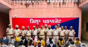 पुलिस ने होटलों में सर्च ऑपरेशन के दौरान उच्च स्तरीय जुए के कारोबार का भंडाफोड़ किया