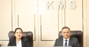 केएमएस कॉलेज प्रबंधन ने यूनिवर्सिटी का किया धन्यवाद