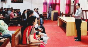 छात्रों को समय प्रबंधन, दबाव से निपटने और सही करियर विकल्प के बारे में किया जागरूक