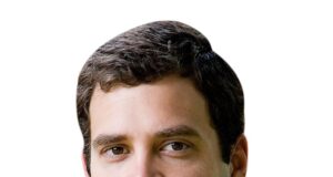 अमृतसर पहुंचे राहुल गांधी, स्वर्ण मंदिर में टेकेंगे माथा