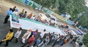 फिट बाइकर क्लब की ओर से पार्क की मांग को लेकर निकाला गया पार्क मार्च