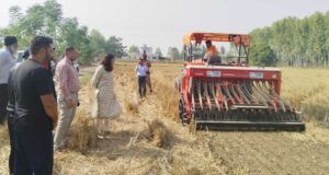 डिप्टी कमिश्नर ने पराली प्रबंधन संबंधी खेतों में दौरा कर लिया जायजा