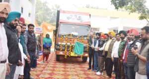 ਏਡੀਸੀ ਨੇ ਵਿਕਸਿਤ ਭਾਰਤ ਸੰਕਲਪ ਯਾਤਰਾ ਨੂੰ ਝੰਡੀ ਦਿਖਾ ਕੇ ਕੀਤਾ ਰਵਾਨਾ