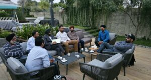 ਮੀਟਿੰਗ ਦੌਰਾਨ ਹਾਜਰ ਕਲੱਬ ਦੇ ਮੈਂਬਰ