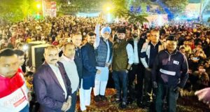 प्रवासी भाईचारे को छठ पूजा की शुभकामनाएं देने पहुंचे पूर्व मंत्री मान