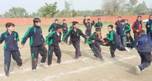 खोलों से होता है शरीर में स्फूर्ति और ऊर्जा का संचार : महेश शर्मा