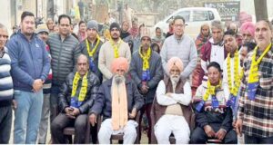 ਮਾਨ ਨੇ ਅਮਰੀਕ ਨਗਰੀ ਦੇ 50 ਪਰਿਵਾਰਾਂ ਨੂੰ ‘ਆਪ’ ਪਾਰਟੀ ‘ਚ ਕਰਵਾਇਆ ਸ਼ਾਮਲ