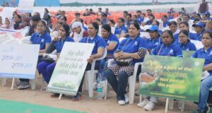 संत निरंकारी मिशन द्वारा संगोष्ठी में उपस्थित महापुरुष