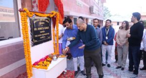 सीईओ संदीप कपूर सुदामा मेहता अस्पताल में ईएनटी विभाग का शुभारंभ करते हुए