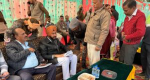 सरकार आपके दरवाजे पर है’