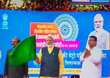 देश को मिली पहली पानी के नीचे चलने वाली मेट्रो