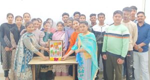 फ्यूचर टीच इंस्टीट्यूट में की गई शहीदों को पुष्पांजलि अर्पित