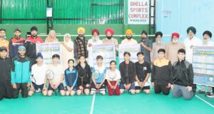 भेला स्पोट्र्स अकादमी भंगाला ने पहले बैडमिंटन टूर्नामेंट का पोस्टर किया जारी