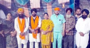 ਪ੍ਰੀਤ ਨਗਰ ‘ਚ ਪਾਰਟੀ ਵਰਕਰਾਂ ਨੇ ਨਵ ਨਿਯੁਕਤ ਹਲਕਾ ਇੰਚਾਰਜ ਖੁਰਾਣਾ ਅਤੇ ਚੰਦੀ ਨੂੰ ਕੀਤਾ ਸਨਮਾਨਤ