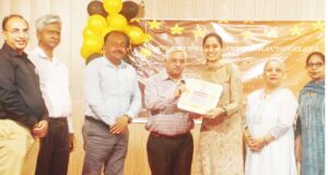 ਐਸਪੀਐਨ ਕਾਲਜ ਦੀ ਪ੍ਰਬੰਧਕ ਕਮੇਟੀ ਨੇ ਸ੍ਰੀਮਤੀ ਮੀਨਾਕਸ਼ੀ ਆਨੰਦ ਨੂੰ ਕੀਤਾ ਸਨਮਾਨਿਤ