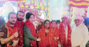 वैष्णोदेवी मन्दिर तिकोना पार्क में समाजसेवी हरीश आज़ाद के परिवार को मिला माँ का आर्शिवाद