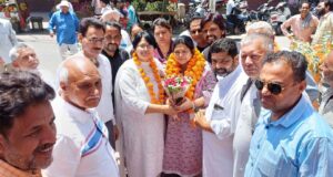 गुटबाजी के चलते कैसे होगी लोकसभा चुनावों में कांग्रेस की नैया पार