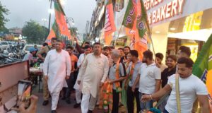 करोड़ों रुपये का कर्ज, सरकार का खजाना फिर खाली