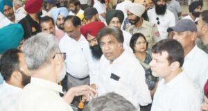 ਮੰਤਰੀ ਜਿੰਪਾ ਨੇ ਫ਼ਸਲੀ ਰਹਿੰਦ-ਖੂੰਹਦ ਨੂੰ ਅੱਗ ਨਾ ਲਗਾਉਣ ਅਤੇ ਕੁਦਰਤੀ ਸੋਮਿਆਂ ਨੂੰ ਬਚਾਉਣ ਦਾ ਦਿੱਤਾ ਸੱਦਾ