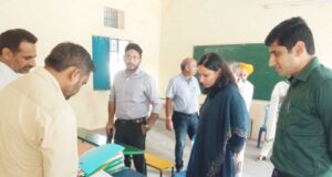 जनरल पर्यवेक्षक संयम अग्रवाल ने ग्राम पंचायत चुनावों के नामांकन पत्रों की जांच प्रक्रिया का लिया जायजा