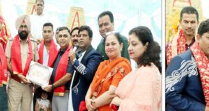 ਸਰਬ ਨੌਜਵਾਨ ਸਭਾ ਨੇ ਖੇੜਾ ਰੋਡ ’ਤੇ ਕਰਵਾਈ ਮਾਂ ਭਗਵਤੀ ਦੀ 34ਵੀਂ ਸਾਲਾਨਾ ਚੌਂਕੀ