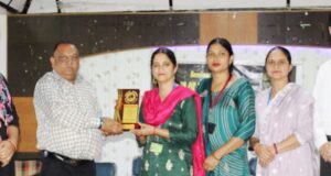 भारतीय दर्शन में अहिंसा अमूल्य एवं आध्यात्मिक सिद्धांत : पूजा रानी