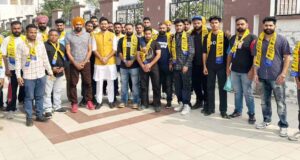 ਡਾ.ਇਸ਼ਾਂਕ ਨੂੰ ਕਾਂਗਰਸੀ ਨੌਜਵਾਨ ਵਰਕਰਾਂ ਦਾ ਮਿਲ ਰਿਹਾ ਸਮਰਥਨ