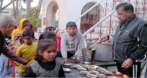 मनसा देवी मन्दिर सतनामपुरा में करवाया अगहन मास शुक्ल पक्ष की दशमी को समर्पित महिला संकीर्तन