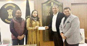 कैंब्रिज इंटरनेशनल स्कूल ने जिला रैडक्रास सोसायटी के विंग्स प्रोजेक्ट को दिए एक लाख 51 हजार रुपए का किया योगदान