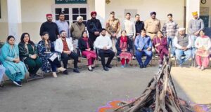 जिला नशा मुक्ति पुनर्वास केंद्र होशियारपुर में श्री सुखमनी साहिब का भोग डाल मनाया लोहड़ी का त्यौहार