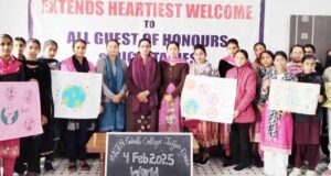 खन्ना के मार्ग दर्शन में बाबा औगढ़ कॉलेज जैजों में विश्व कैंसर दिवस पर जागरूकता कार्यक्रम आयोजित