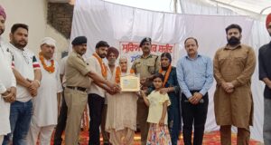 देश व भारतीय सेना के गौरव हैं सुरिंदर पाल जैसे जांबाज सीमा प्रहरी: कमांडेंट सुरेश सिंह